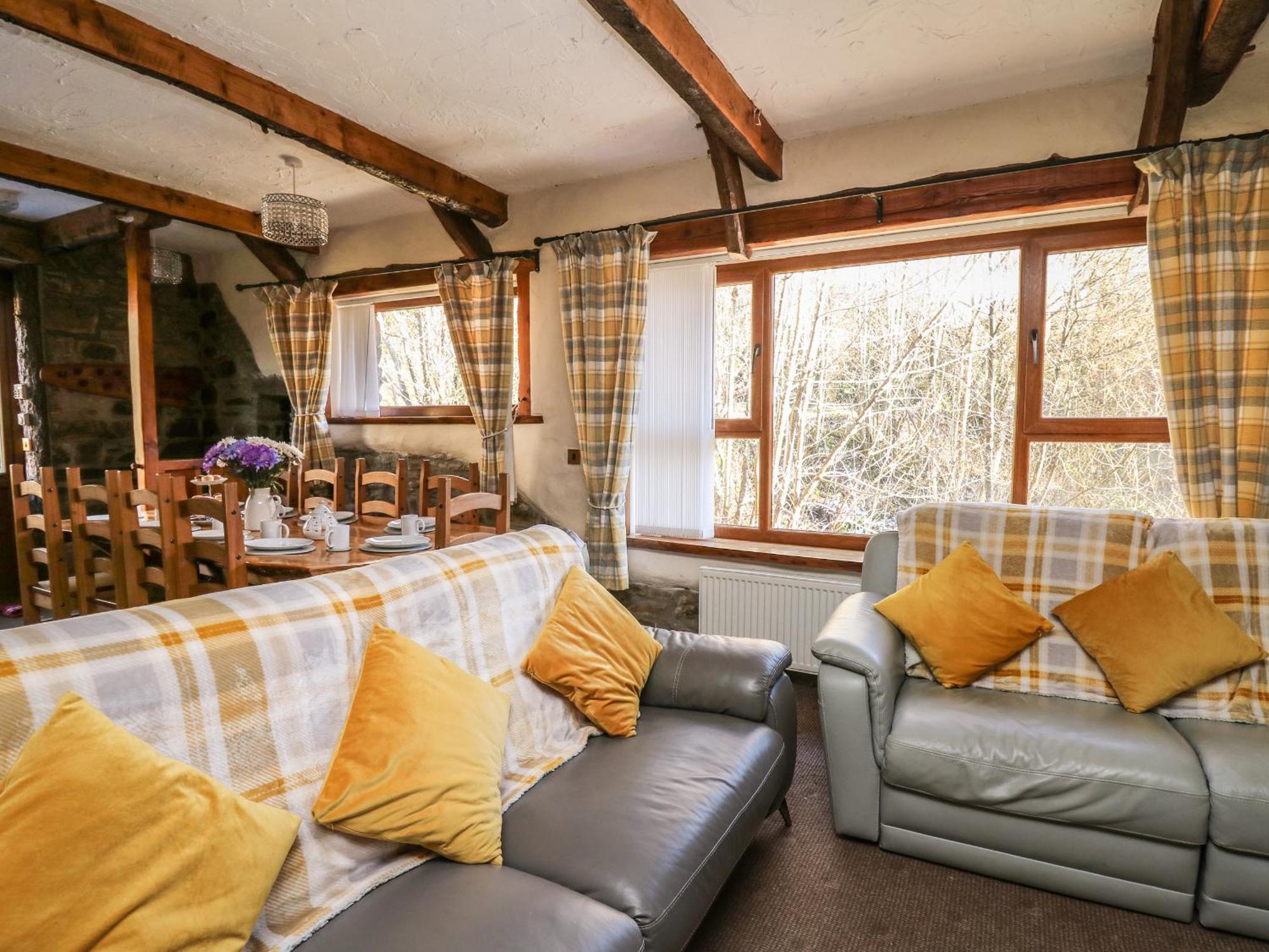Villa Y Felin à Llanybyther Extérieur photo